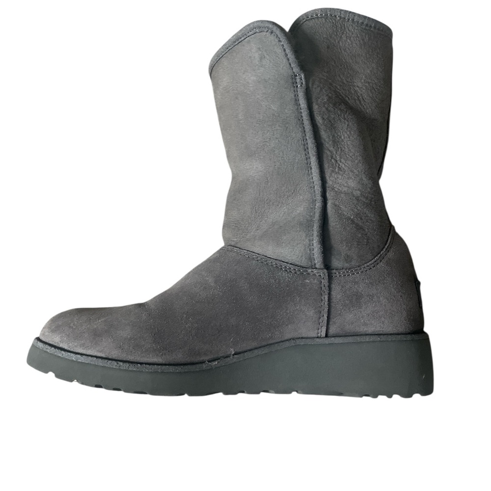 UGG Amie Wedge Gray Suede Boots